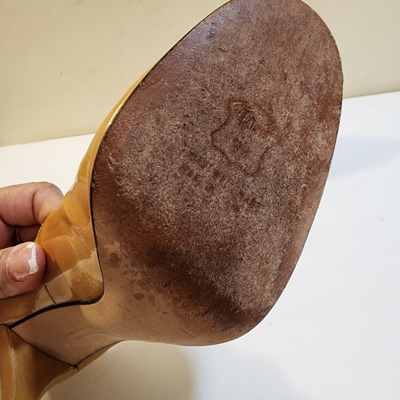 STUART WEITZMAN Women's Patent Leather High Heels Cream Shoes size 8 - Picture 8 of 13